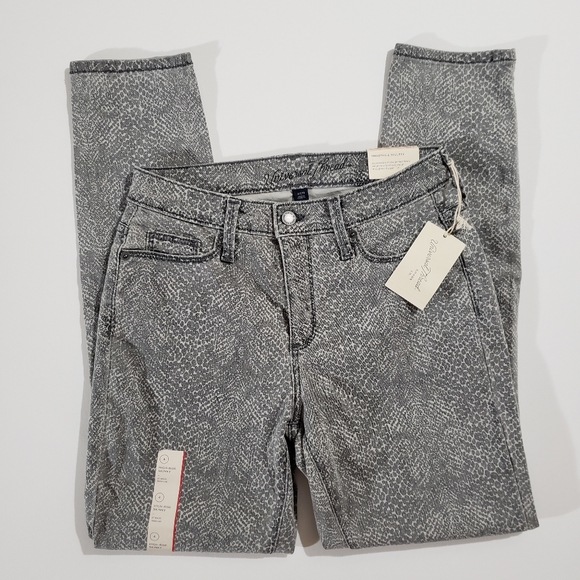 Universal Thread High Waisted Leopard Skinny Jeans - Picture 2 of 4